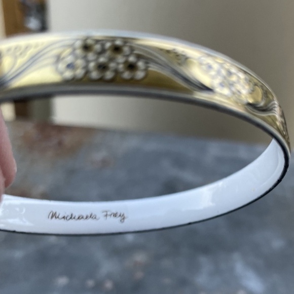 Michaela Frey gold tone Flower Bangle Bracelet - Picture 6 of 6